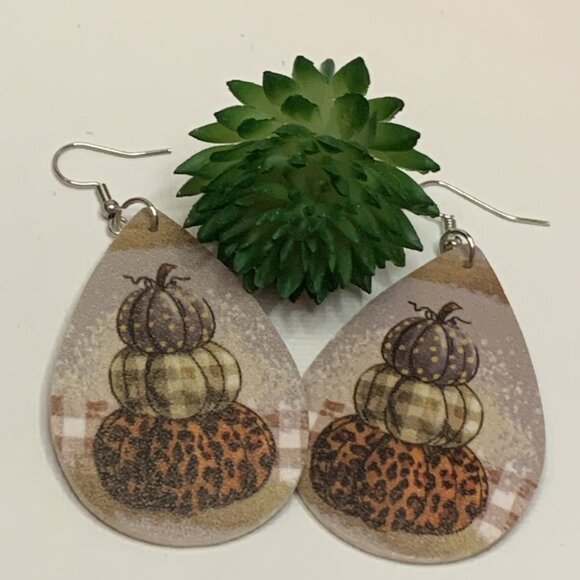 Leopard Print Earring, Pumpkin Earring, Fall Earring, Boho Earring, Gift Idea - Picture 4 of 5